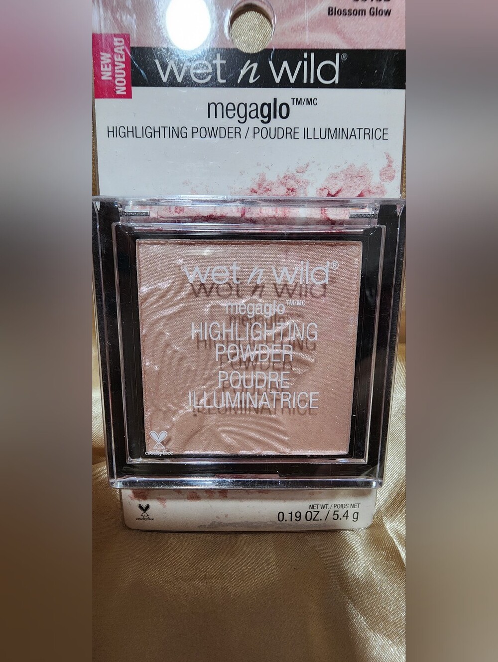wet n wild MegaGlo Highlighter - BLOSSOM GLOW